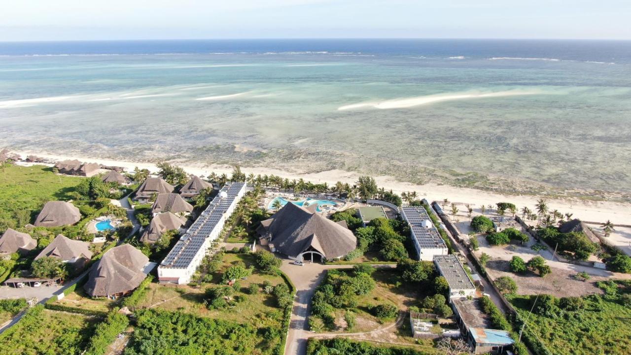 Twiga Beach & Spa Watamu Buitenkant foto