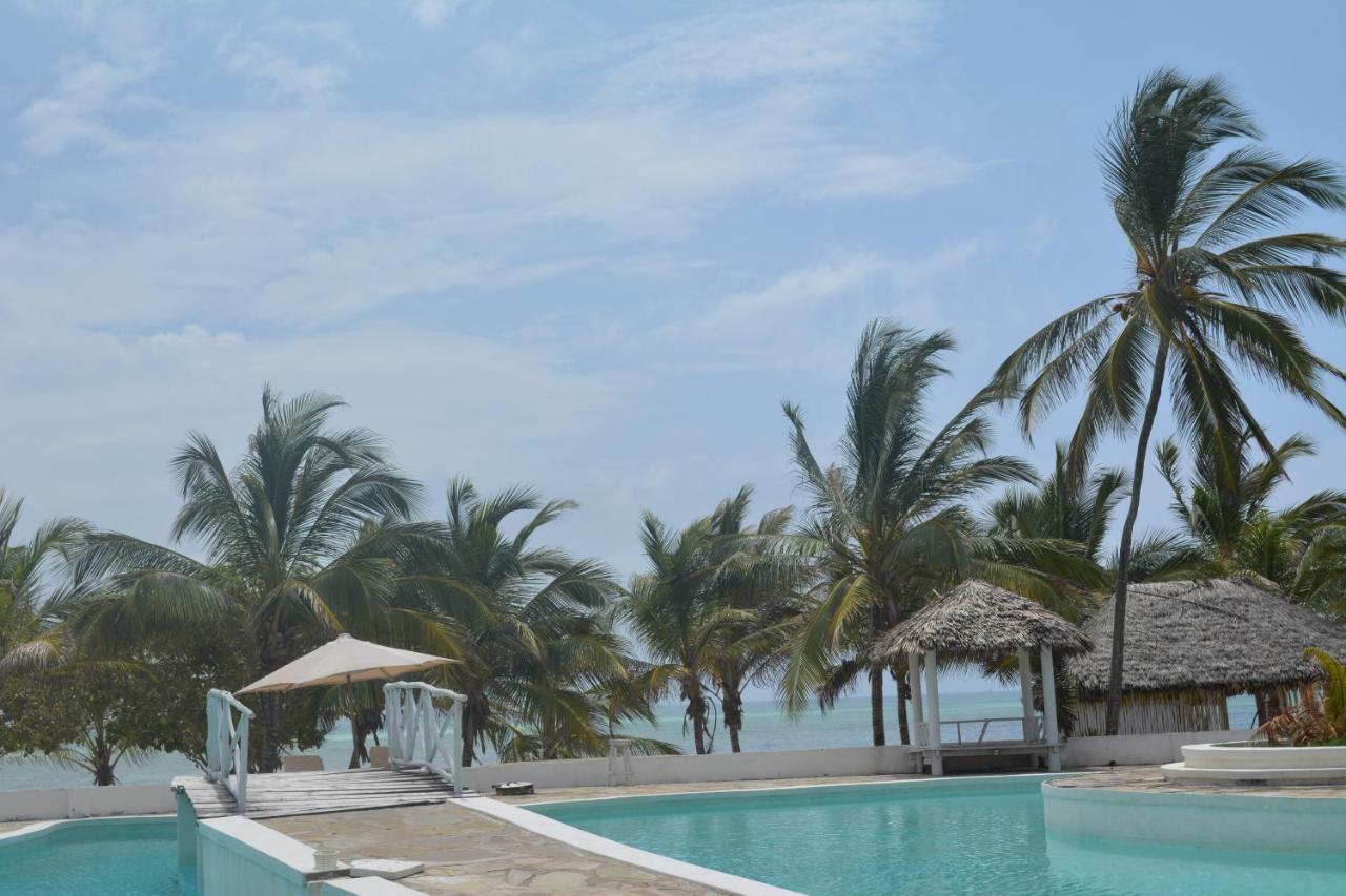 Twiga Beach & Spa Watamu Buitenkant foto